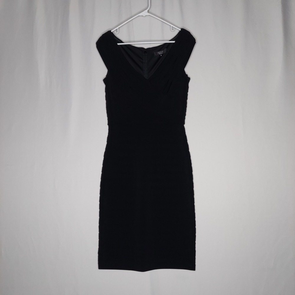 Tadashi Collection Bandage Sheath Dress Medium Black Sleeveless V-Neck Old Money